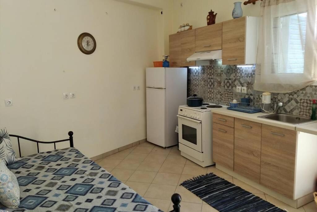 ευχάριστο σπίτι στην χώρα κύθνου